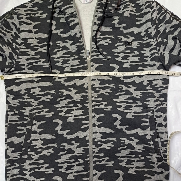 FILA Camo Zip up Hoodie - Picture 7 of 8